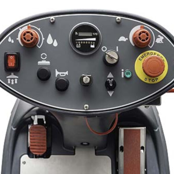 Numatic - Aufsitz-Scheuersaugmaschine CRG8055/100T mit PPN-Scheuerbürste – Bild 3